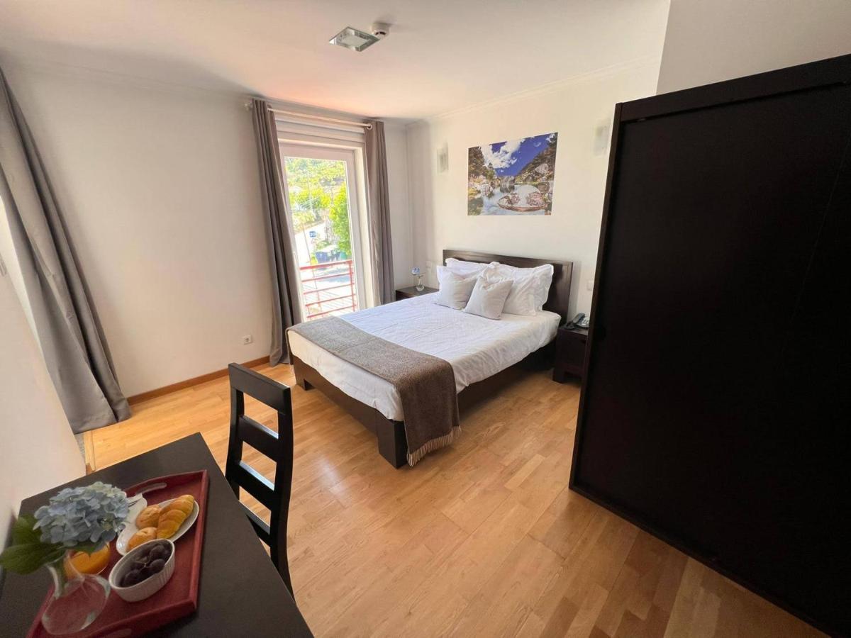 Vale Do Zezere Hotel Manteigas Luaran gambar