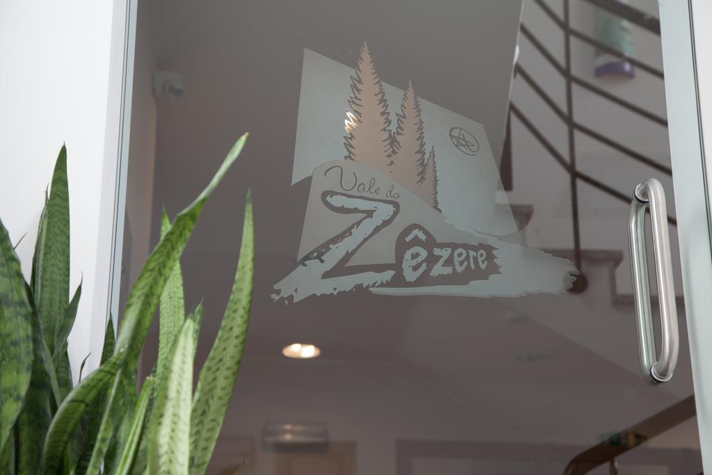 Vale Do Zezere Hotel Manteigas Luaran gambar